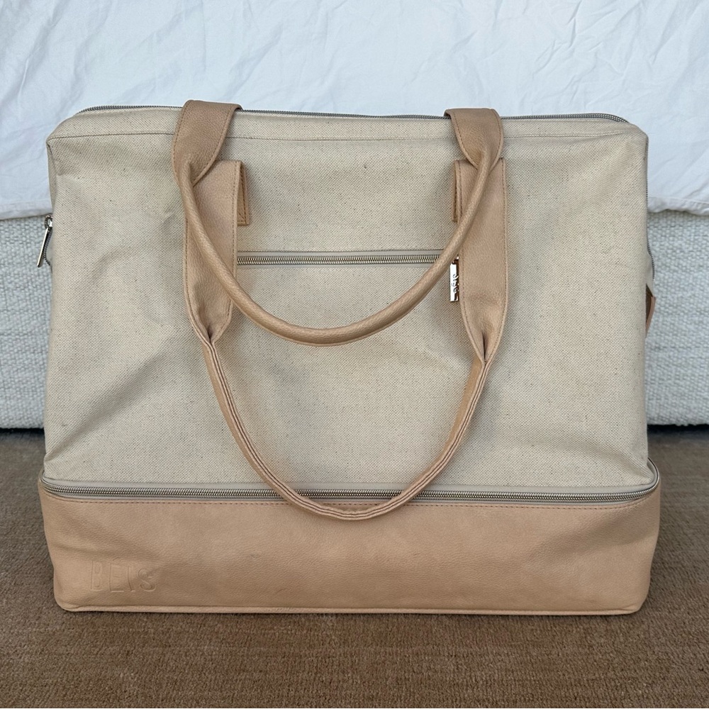 Beis Weekender Tote Bag